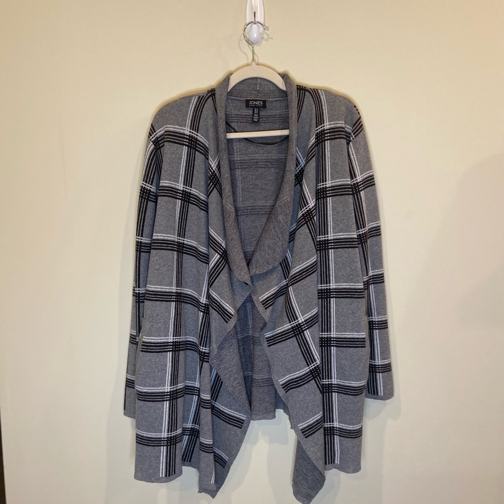 Jones of New York Grey Check Waterfall Jacket.